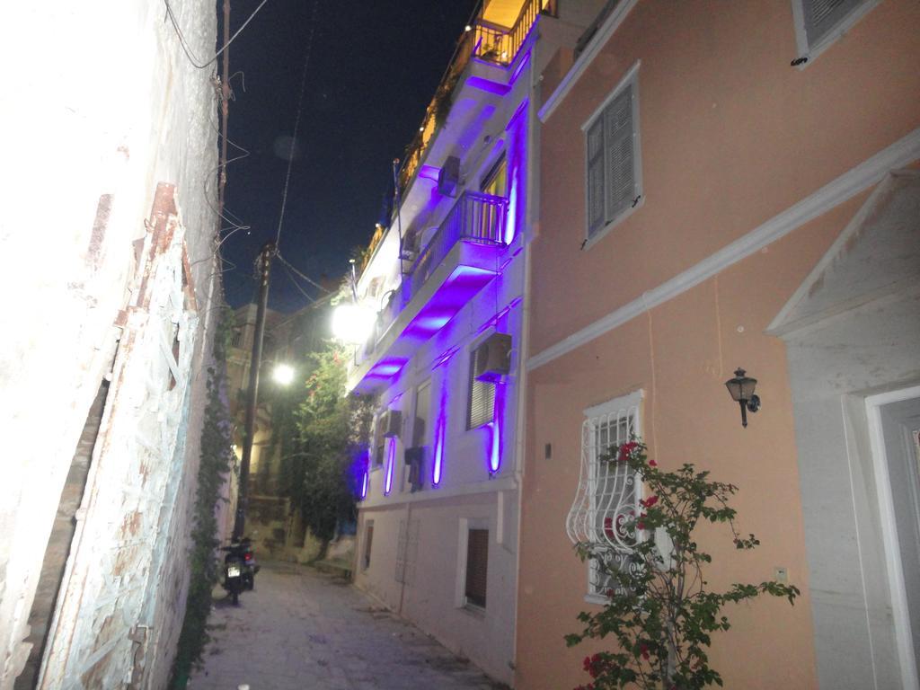 Apergis Rooms Ermoupoli Exterior foto